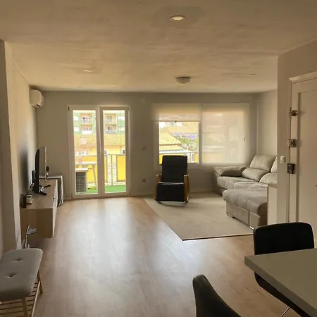 Doble Reformado En El Centro Con Vistas * دينايا